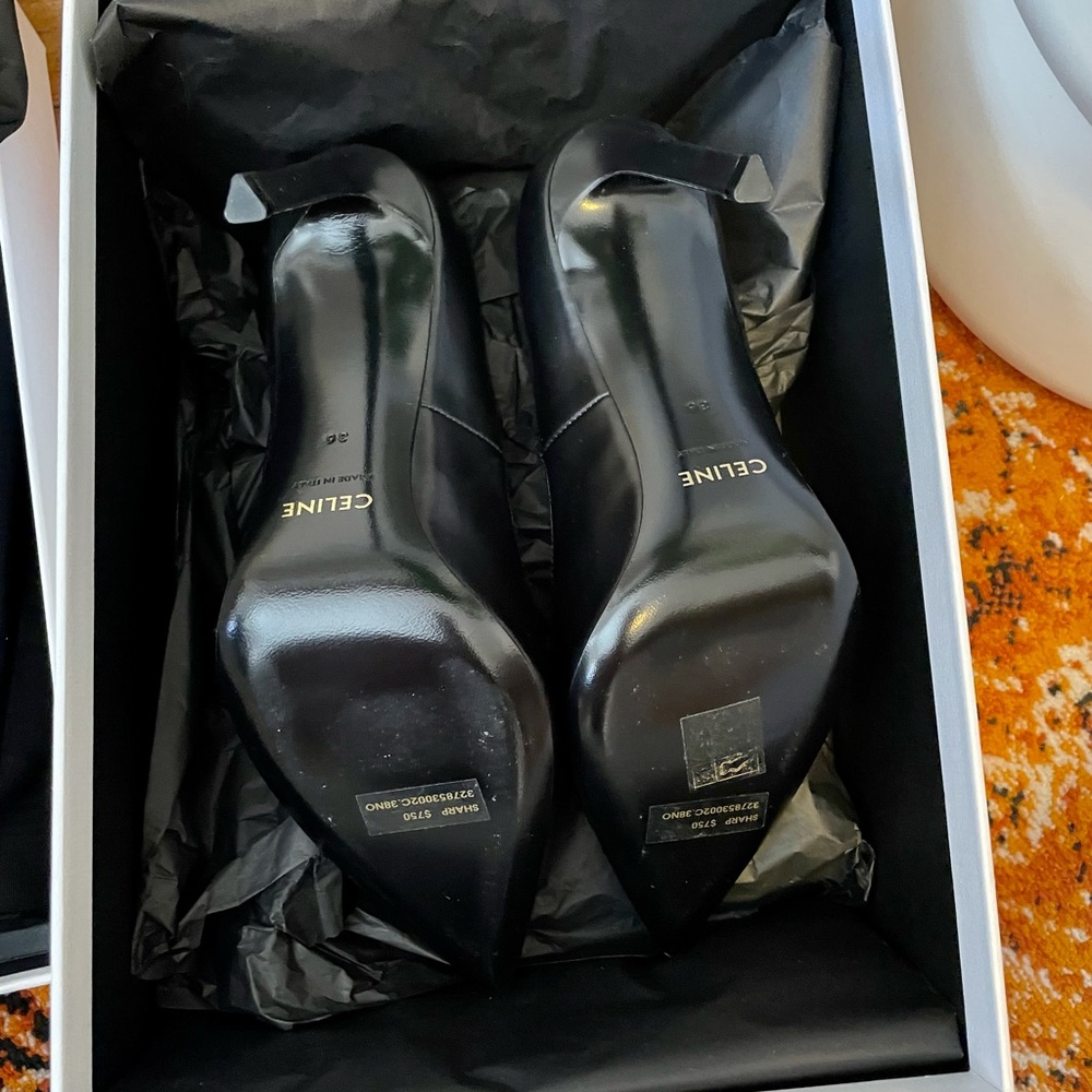 BRAND NEW CELINE CLASSIC BLACK PUMPS/ NEVER WORN!! - Picture 5 of 7